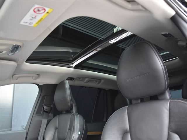 ボルボ ＸＣ９０ T6 AWD インスクリプション 和歌山県 2016(平28)年 4.8万km 黒 パノラマSR /黒革 /HUD /CarPlay /純20incAW /ACC /BSM /LKA /クロストラフィック /パークアシスト /オートテールゲート /パワーシート /ベンチレーション /シートヒーター /ドラレコ /スマートキー /アイドリングストップ /LED /ETC