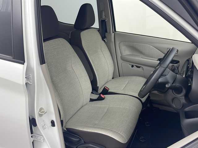 日産 デイズ X 道央・札幌 2024(令6)年 0.6万km ホワイトパール ・4WD/・純正ディスプレイオーディオ(BT/AppleCarPlay/TV)/・バックカメラ/・全方位カメラ/・ETC/・前席シートヒーター/・ステアリングヒーター/・アイドリングストップ/・オートライト/・エマージェンシーブレーキ/・横滑り防止装置/・盗難防止装置/・前後コーナーセンサー