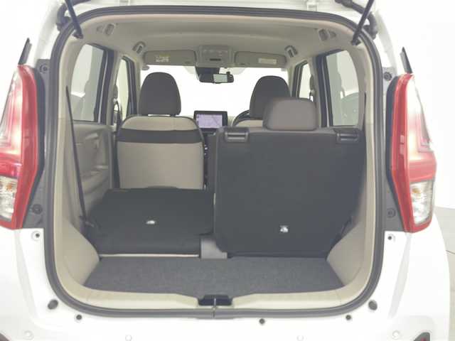 日産 デイズ X 道央・札幌 2024(令6)年 0.6万km ホワイトパール ・4WD/・純正ディスプレイオーディオ(BT/AppleCarPlay/TV)/・バックカメラ/・全方位カメラ/・ETC/・前席シートヒーター/・ステアリングヒーター/・アイドリングストップ/・オートライト/・エマージェンシーブレーキ/・横滑り防止装置/・盗難防止装置/・前後コーナーセンサー