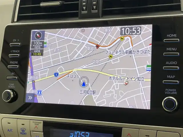 トヨタ ランドクルーザー プラド TX Lパッケージ 愛知県 2023(令5)年 2万km ホワイトパールクリスタルシャイン 純正８型ＤＡナビ　ムーンルーフ　全方位カメラ　禁煙　ＥＴＣ２．０　ベージュ革　ベンチレーション　シートヒーター　セーフティセンス　衝突軽減　追従クルコン　ＬＥＤオートライト　ＢＳＭ　ルーフレール