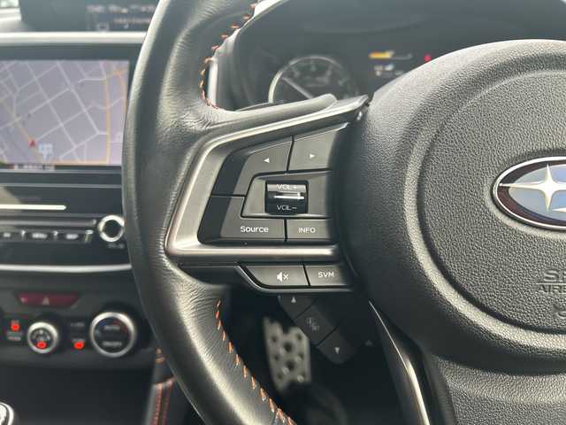 スバル インプレッサ ＸＶ 2．0i－S アイサイト 富山県 2019(令1)年 4.4万km ダークブルーパール 純正ナビ（9インチ）/【CD/DVD/BT/フルセグTV/iPod/AUX/Carplay】/バックカメラ/サイドカメラ/アイサイト/4WD/コーナーセンサー（後ろ）/アダプティブヘッドライト/レザーシート/純正アルミホイール/クルーズコントロール/パワーシート/スマートキー/スペアキー/アイドリングストップ/ETC/プッシュスタート/ルーフレール/純正フロアマット/レーンアシスト