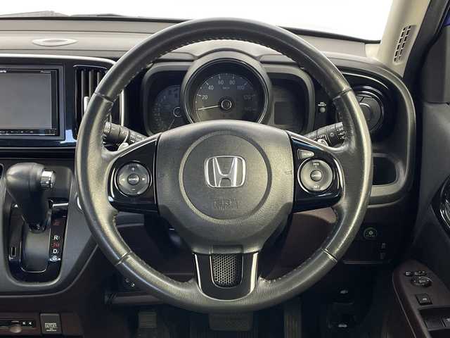 ホンダ Ｎ ＯＮＥ プレミアム ツアラー 新潟県 2015(平27)年 12.5万km ブリリアントスポーティブルーメタリック2トーン カロッツェリアメモリナビ【AVIC-MRZ09】/　ワンセグTV/Bluetooth/CD/DVD/クルーズコントロール/ハーフレザーシート/ドライブレコーダー/バックモニター/ビルトインETC/アイドリングストップ/横滑り防止装置/オートライト/パドルシフト/レザーステアリング