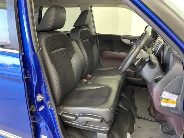 ホンダ Ｎ ＯＮＥ プレミアム ツアラー 新潟県 2015(平27)年 12.5万km ブリリアントスポーティブルーメタリック2トーン カロッツェリアメモリナビ【AVIC-MRZ09】/　ワンセグTV/Bluetooth/CD/DVD/クルーズコントロール/ハーフレザーシート/ドライブレコーダー/バックモニター/ビルトインETC/アイドリングストップ/横滑り防止装置/オートライト/パドルシフト/レザーステアリング