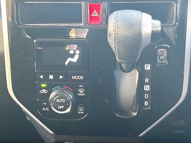 トヨタ タンク カスタムG－T 高知県 2019(令1)年 4.1万km ブラックマイカメタリック フルモデリスタ/両側パワースライドドア/ターボ/純正9インチナビ/（Bluetoothオーディオ/フルセグTV/バックカメラ/CD）ETC/スマートキー/クルーズコントロール/純正フロアマット/純正アルミ/オートハイビーム/前後コーナーセンサー/LEDヘッドライト/衝突被害軽減ブレーキ/レーンキープアシスト