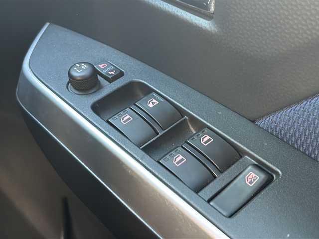 トヨタ タンク カスタムG－T 高知県 2019(令1)年 4.1万km ブラックマイカメタリック フルモデリスタ/両側パワースライドドア/ターボ/純正9インチナビ/（Bluetoothオーディオ/フルセグTV/バックカメラ/CD）ETC/スマートキー/クルーズコントロール/純正フロアマット/純正アルミ/オートハイビーム/前後コーナーセンサー/LEDヘッドライト/衝突被害軽減ブレーキ/レーンキープアシスト