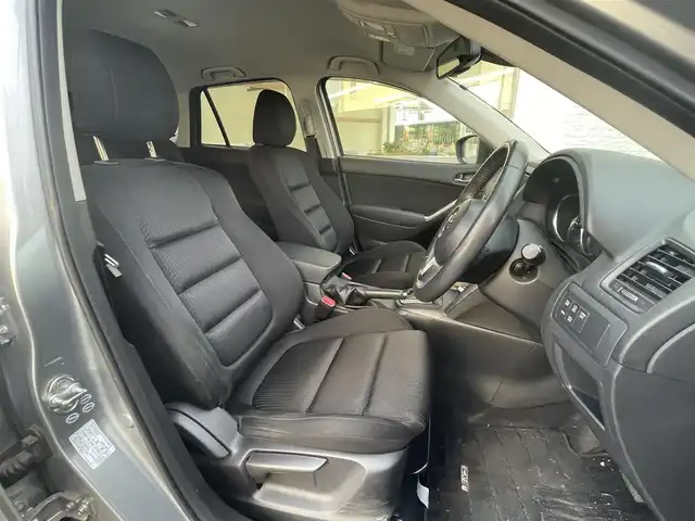 マツダ ＣＸ－５ XD 神奈川県 2013(平25)年 11.1万km アルミニウムメタリック ワンオーナー/社外ナビ/フルセグTV/バックカメラ/ETC/クルーズコントロール/アイドリングストップ/スマートキー/スペアキー×1/純正フロアマット/純正AW/取扱説明書/保証書