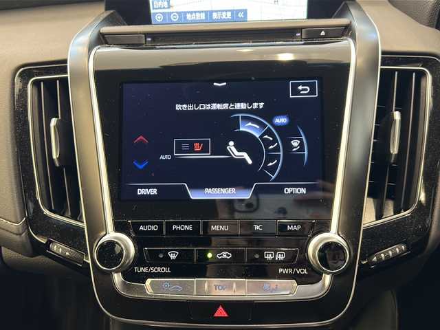 トヨタ クラウン ハイブリッド RS アドバンス 岐阜県 2021(令3)年 5.3万km ホワイトパールクリスタルシャイン 純正ナビゲーション/Bluetooth/フルセグ視聴/バックカメラ/アダプティブクルーズコントロール/ハーフレザー/パワーシート/ビルトインETC/ヘッドアップディスプレイ/パドルシフト/前席シートヒーター/ステアリングヒーター/LEDヘッドライト/オートハイビーム/ブラインドスポットモニター/リアトラフィックモニター/前後ドライブレコーダー/プッシュスタート/スマートキー/取扱説明書・記録簿