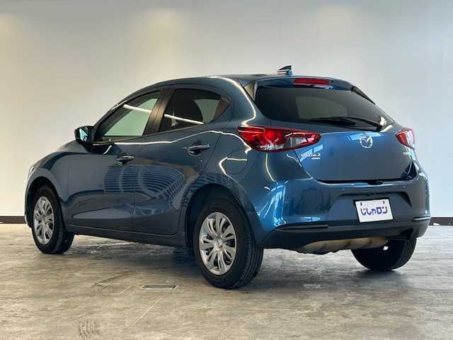 マツダ マツダ２ 15S スマートエディション 静岡県 2020(令2)年 7.4万km エターナルブルーマイカ (株)IDOMが運営する【じしゃロン浜松店】の自社ローン専用車両になりますこちらは現金またはオートローンご利用時の価格です。自社ローンご希望の方は別途その旨お申付け下さい/禁煙車/マツダコネクトナビ/BT/AM/FM/衝突被害軽減ブレーキ/ブラインドスポットモニター/全方位カメラ/コーナーセンサー/アイドリングスイッチ/ETC/レーンキープアシスト/オートライト/オートワイパー/LEDヘッドライト/スマートキー/電動格納ミラー