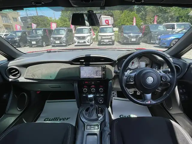 トヨタ ８６ GRスポーツ 埼玉県 2019(令1)年 8.5万km ピュアレッド ワンオーナー車/社外マフラー/車高調/純正ブレンボキャリパー/純正ナビTV/バックカメラ/ETC/LEDヘッドライト/クルーズコントロール/パドルシフト/純正17インチAW/プッシュスタート/スマートキーｘ２/保証書付整備手帳/取扱説明書