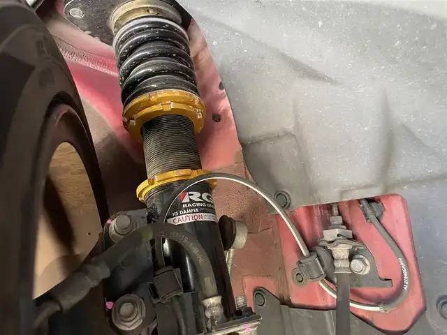トヨタ ８６ GRスポーツ 埼玉県 2019(令1)年 8.5万km ピュアレッド ワンオーナー車/社外マフラー/車高調/純正ブレンボキャリパー/純正ナビTV/バックカメラ/ETC/LEDヘッドライト/クルーズコントロール/パドルシフト/純正17インチAW/プッシュスタート/スマートキーｘ２/保証書付整備手帳/取扱説明書