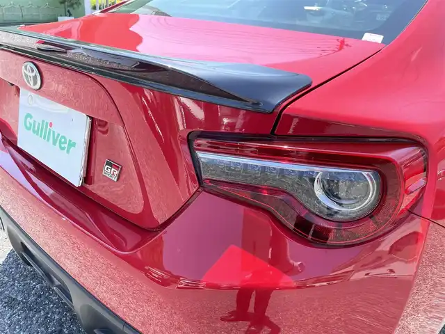 トヨタ ８６ GRスポーツ 埼玉県 2019(令1)年 8.5万km ピュアレッド ワンオーナー車/社外マフラー/車高調/純正ブレンボキャリパー/純正ナビTV/バックカメラ/ETC/LEDヘッドライト/クルーズコントロール/パドルシフト/純正17インチAW/プッシュスタート/スマートキーｘ２/保証書付整備手帳/取扱説明書