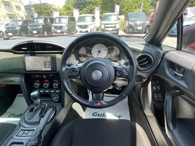 トヨタ ８６ GRスポーツ 埼玉県 2019(令1)年 8.5万km ピュアレッド ワンオーナー車/社外マフラー/車高調/純正ブレンボキャリパー/純正ナビTV/バックカメラ/ETC/LEDヘッドライト/クルーズコントロール/パドルシフト/純正17インチAW/プッシュスタート/スマートキーｘ２/保証書付整備手帳/取扱説明書