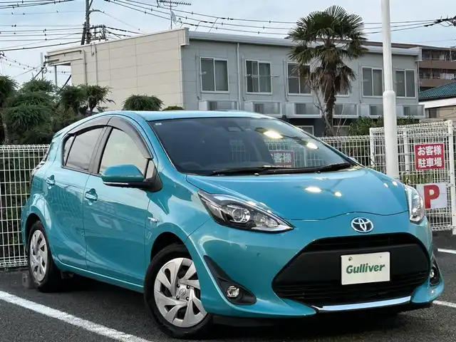 トヨタ アクア S 静岡県 2019(令1)年 1.9万km クリアエメラルドパールクリスタルシャイン ユーザー買取車両/ワンオーナー/純正ナビ（NSCN-W68)/　　【BT/ワンセグTV】/ドライブレコーダー/バックカメラ/コーナーセンサー前後/衝突軽減システム/横すべり防止/オートライト/オートマチックハイビーム/プッシュスタート/スマートキー/スペアキー