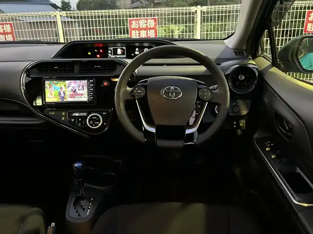 トヨタ アクア S 静岡県 2019(令1)年 1.9万km クリアエメラルドパールクリスタルシャイン ユーザー買取車両/ワンオーナー/純正ナビ（NSCN-W68)/　　【BT/ワンセグTV】/ドライブレコーダー/バックカメラ/コーナーセンサー前後/衝突軽減システム/横すべり防止/オートライト/オートマチックハイビーム/プッシュスタート/スマートキー/スペアキー