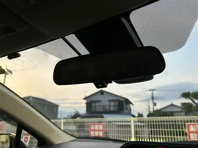 トヨタ アクア S 静岡県 2019(令1)年 1.9万km クリアエメラルドパールクリスタルシャイン ユーザー買取車両/ワンオーナー/純正ナビ（NSCN-W68)/　　【BT/ワンセグTV】/ドライブレコーダー/バックカメラ/コーナーセンサー前後/衝突軽減システム/横すべり防止/オートライト/オートマチックハイビーム/プッシュスタート/スマートキー/スペアキー