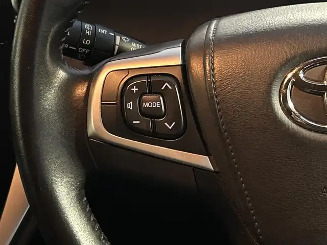 トヨタ エスティマ アエラス 愛知県 2016(平28)年 7.6万km ホワイトパールクリスタルシャイン ワンオーナー/社外SDナビ(CD/DVD/BT/iPod/USB/フルセグ)/Toyota Safety Sense C/ ・プリクラッシュセーフティー/ ・レーンディーパーチャーアラート/ ・オートマッチクハイビーム/ ・先行車発進告知/禁煙車/オッドマン/クリアランスソナー・コーナーセンサー/ドライブレコーダー/両側パワースライドドア/LEDヘッドライト/電動格納ミラー/純正AW18インチ/クルーズコントロール/ETC/純正フロアマット/ドアバイザー/プッシュスタート/スマートキー・スペアキー１本/ステアリングリモコン/ABS/取扱説明書・保証書