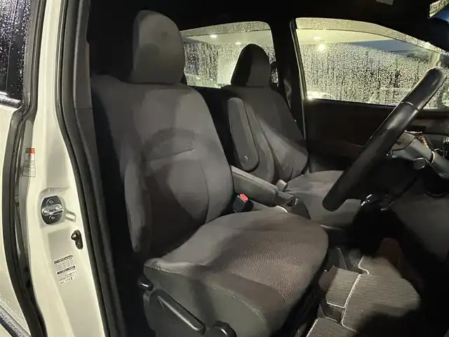 トヨタ エスティマ アエラス 愛知県 2016(平28)年 7.6万km ホワイトパールクリスタルシャイン ワンオーナー/社外SDナビ(CD/DVD/BT/iPod/USB/フルセグ)/Toyota Safety Sense C/ ・プリクラッシュセーフティー/ ・レーンディーパーチャーアラート/ ・オートマッチクハイビーム/ ・先行車発進告知/禁煙車/オッドマン/クリアランスソナー・コーナーセンサー/ドライブレコーダー/両側パワースライドドア/LEDヘッドライト/電動格納ミラー/純正AW18インチ/クルーズコントロール/ETC/純正フロアマット/ドアバイザー/プッシュスタート/スマートキー・スペアキー１本/ステアリングリモコン/ABS/取扱説明書・保証書