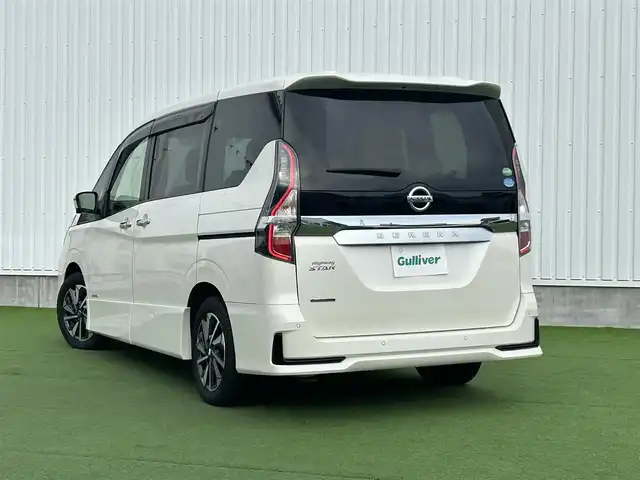 日産 セレナ ハイウェイスター V 香川県 2020(令2)年 7.5万km ブリリアントホワイトパール エマージェンシーブレーキ/純正10インチナビ/・CD/DVD/BT/DTV/アラウンドビューモニター/バックカメラ/サイドカメラ/両側パワースライドドア/インテリジェントオートスライド/革巻きステアリング/ステアリングリモコン/クルーズコントロール/リアサンシェード/LEDライト/ドラレコ/スマートキー/プッシュスタート