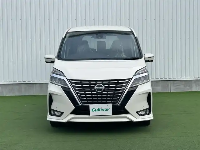 日産 セレナ ハイウェイスター V 香川県 2020(令2)年 7.5万km ブリリアントホワイトパール エマージェンシーブレーキ/純正10インチナビ/・CD/DVD/BT/DTV/アラウンドビューモニター/バックカメラ/サイドカメラ/両側パワースライドドア/インテリジェントオートスライド/革巻きステアリング/ステアリングリモコン/クルーズコントロール/リアサンシェード/LEDライト/ドラレコ/スマートキー/プッシュスタート