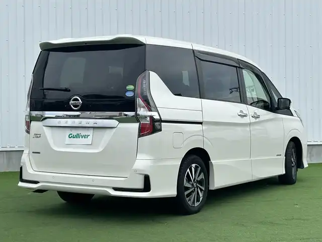 日産 セレナ ハイウェイスター V 香川県 2020(令2)年 7.5万km ブリリアントホワイトパール エマージェンシーブレーキ/純正10インチナビ/・CD/DVD/BT/DTV/アラウンドビューモニター/バックカメラ/サイドカメラ/両側パワースライドドア/インテリジェントオートスライド/革巻きステアリング/ステアリングリモコン/クルーズコントロール/リアサンシェード/LEDライト/ドラレコ/スマートキー/プッシュスタート