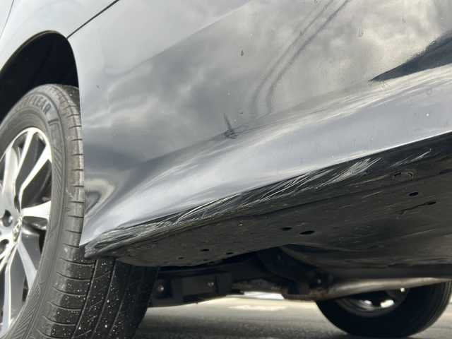 トヨタ ヴェルファイア ハイブリット ZR Gエディション 岩手県 2018(平30)年 5.6万km ブラック 純正ナビ（FM、AM、CD、DVD、BT）/フルセグテレビ/バックカメラ/ETC２．０/純正フリップダウンモニター/クルーズコントロール追従有/メモリシート/全席パワーシート/前方ドライブレコーダー/ステアリングヒーター/電動リアゲート/前後コーナーセンサー/衝突軽減システム/純正フルエアロ/横滑り防止装置/両側パワースライドドア/オットマン/１００V充電/純正フロアマット/純正１７AW/LEDオートライト/オートマチックハイビーム/ダブルサイドエアバック/カーテンエアバック/保証書、取扱説明書/スペアキー（１本）