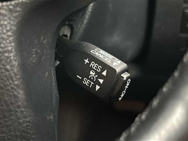 トヨタ ヴェルファイア ハイブリット ZR Gエディション 岩手県 2018(平30)年 5.6万km ブラック 純正ナビ（FM、AM、CD、DVD、BT）/フルセグテレビ/バックカメラ/ETC２．０/純正フリップダウンモニター/クルーズコントロール追従有/メモリシート/全席パワーシート/前方ドライブレコーダー/ステアリングヒーター/電動リアゲート/前後コーナーセンサー/衝突軽減システム/純正フルエアロ/横滑り防止装置/両側パワースライドドア/オットマン/１００V充電/純正フロアマット/純正１７AW/LEDオートライト/オートマチックハイビーム/ダブルサイドエアバック/カーテンエアバック/保証書、取扱説明書/スペアキー（１本）