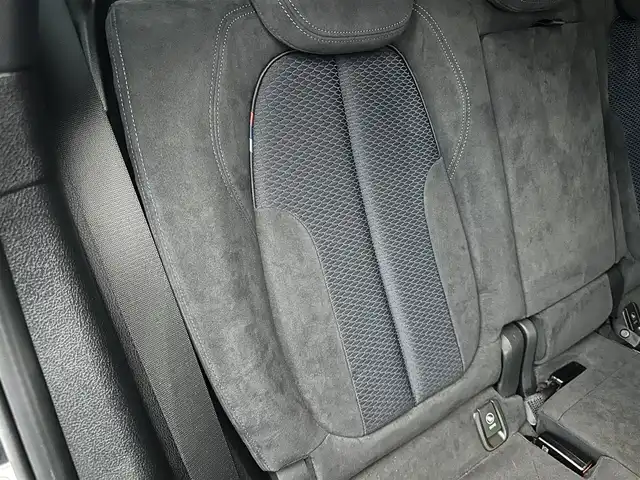 ＢＭＷ ２１８ｄ アクティブツアラー Mスポーツ 福島県 2017(平29)年 3.9万km サファイアブラックP アクティブクルーズコントロール/インテリジェントセーフティ/コンフォートアクセス/ヘッドアップディスプレイ/純正ナビ(CD/DVD/BT/AUX/USB)/バックカメラ/シートヒーター/ミラー一体型ETC/パドルシフト/パワーバックドア/ステアリングスイッチ/純正17AW/純正フロアマット/取扱説明書/保証書/スペアキー