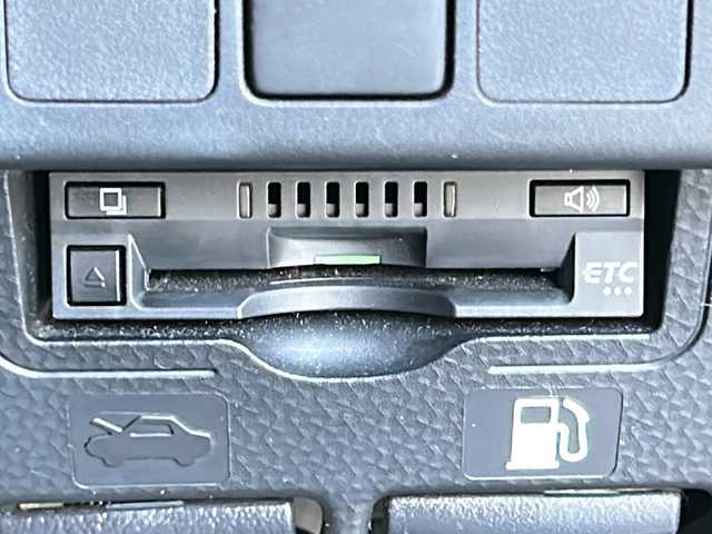 トヨタ タンク カスタムG 広島県 2019(平31)年 3.1万km ブラックマイカメタリック ワンオーナー/純正ナビ（NSZT-W68T）/CD/DVD/DTV/Bluetooth/バックカメラ/両側パワースライドドア/LEDオートライト/コーナーセンサー/シートヒーター/前後ドライブレコーダー/ビルトインETC/スマートキー/スペアキー/純正アルミホイール