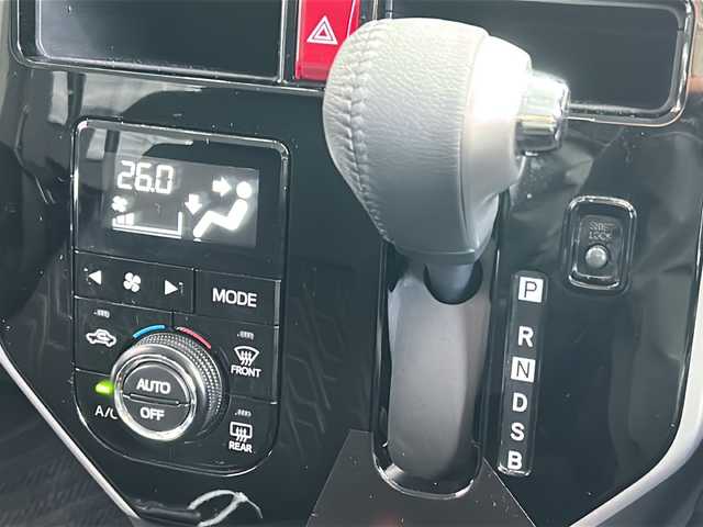 トヨタ タンク カスタムG 広島県 2019(平31)年 3.1万km ブラックマイカメタリック ワンオーナー/純正ナビ（NSZT-W68T）/CD/DVD/DTV/Bluetooth/バックカメラ/両側パワースライドドア/LEDオートライト/コーナーセンサー/シートヒーター/前後ドライブレコーダー/ビルトインETC/スマートキー/スペアキー/純正アルミホイール