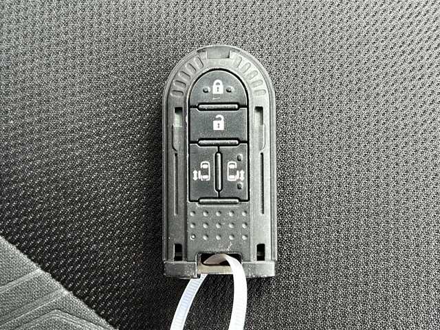 トヨタ タンク カスタムG 広島県 2019(平31)年 3.1万km ブラックマイカメタリック ワンオーナー/純正ナビ（NSZT-W68T）/CD/DVD/DTV/Bluetooth/バックカメラ/両側パワースライドドア/LEDオートライト/コーナーセンサー/シートヒーター/前後ドライブレコーダー/ビルトインETC/スマートキー/スペアキー/純正アルミホイール