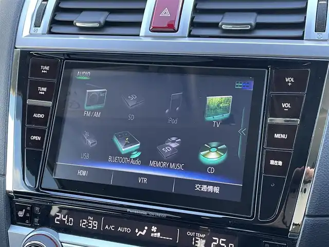 スバル アウトバック リミテッド 山形県 2015(平27)年 1.8万km ヴェネチアンレッドパール 4WD/アイサイト/純正SDナビ/　　【CD DVD BT フルセグ AUX USB】/バックカメラ/パワーバックドア/追従型クルーズコントロール/LEDオートライト/革シート/パワーシート/シートヒーター/純正18インチアルミホイール/ドライブレコーダー/ダウンヒルアシストコントロール/ブラインドスポットモニター/パドルシフト/スマートキー×2/ETC