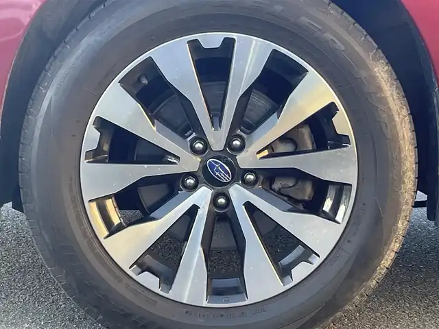 スバル アウトバック リミテッド 山形県 2015(平27)年 1.8万km ヴェネチアンレッドパール 4WD/アイサイト/純正SDナビ/　　【CD DVD BT フルセグ AUX USB】/バックカメラ/パワーバックドア/追従型クルーズコントロール/LEDオートライト/革シート/パワーシート/シートヒーター/純正18インチアルミホイール/ドライブレコーダー/ダウンヒルアシストコントロール/ブラインドスポットモニター/パドルシフト/スマートキー×2/ETC