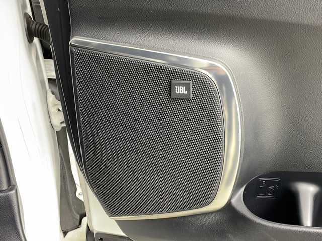 トヨタ アルファードハイブリット エグゼクティブ ラウンジ S 大阪府 2020(令2)年 2.6万km ホワイトパールクリスタルシャイン 純正10.5incメーカーナビ/【フルセグTV/Bluetooth/CD/DVD/HDMI】/純正後席モニター/JBLプレミアムサウンド/ツインムーンルーフ/パワーバックドア/ブラインドスポットモニター(BSM)/パノラマミックビューモニター/トヨタセーフティセンス/プリクラッシュセーフティ/レーンキープアシスト/オートマチックハイビーム/レザーシート/シートベンチレーション/シートヒーター/ステアリングヒーター/AC100V電源/保証書/取扱説明書/点検記録簿/スマートキー/スペアキー1本