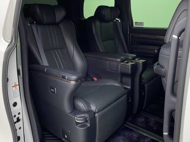 トヨタ アルファードハイブリット エグゼクティブ ラウンジ S 大阪府 2020(令2)年 2.6万km ホワイトパールクリスタルシャイン 純正10.5incメーカーナビ/【フルセグTV/Bluetooth/CD/DVD/HDMI】/純正後席モニター/JBLプレミアムサウンド/ツインムーンルーフ/パワーバックドア/ブラインドスポットモニター(BSM)/パノラマミックビューモニター/トヨタセーフティセンス/プリクラッシュセーフティ/レーンキープアシスト/オートマチックハイビーム/レザーシート/シートベンチレーション/シートヒーター/ステアリングヒーター/AC100V電源/保証書/取扱説明書/点検記録簿/スマートキー/スペアキー1本