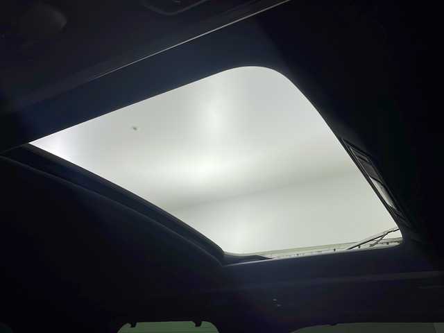 トヨタ アルファードハイブリット エグゼクティブ ラウンジ S 大阪府 2020(令2)年 2.6万km ホワイトパールクリスタルシャイン 純正10.5incメーカーナビ/【フルセグTV/Bluetooth/CD/DVD/HDMI】/純正後席モニター/JBLプレミアムサウンド/ツインムーンルーフ/パワーバックドア/ブラインドスポットモニター(BSM)/パノラマミックビューモニター/トヨタセーフティセンス/プリクラッシュセーフティ/レーンキープアシスト/オートマチックハイビーム/レザーシート/シートベンチレーション/シートヒーター/ステアリングヒーター/AC100V電源/保証書/取扱説明書/点検記録簿/スマートキー/スペアキー1本