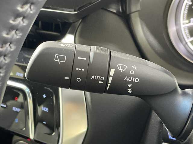 トヨタ ハリアー Z 神奈川県 2021(令3)年 1.2万km プレシャスブラックパール メーカー12.3型ナビ/AM　FM　フルセグ　USB　Bluetooth　Miracast　AUX/バックカメラ/モデリスタエアロ（フロント・サイド・リアアンダー）/モデリスタマフラーカッター/JBLプレミアムサウンドシステム/トヨタセーフティセンス/レーダークルーズコントロール/ブラインドスポットモニター/デジタルインナーミラー内蔵前後ドライブレコーダー/ヘッドアップディスプレイ/革巻きステアリング/ステアリングリモコン/ハーフレザーシート/運転席パワーシート/USBポート×4/スカッフプレートイルミ/スマートキー/保証書/取扱説明書/パワーバックドア/LEDヘッドライト/フォグランプ/純正19インチアルミ/プリクラッシュセーフティ/クリアランスソナー/リヤクロストラフィックアラート/標識認識機能/先行車発進告知