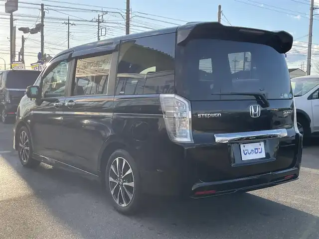 ホンダ ステップワゴン スパーダ Z クールスピリット 群馬県 2013(平25)年 9.8万km プレミアムスパークルブラックパール (株)IDOMが運営する【じしゃロン伊勢崎店】の自社ローン専用車両になりますこちらは現金またはオートローンご利用時の価格です。自社ローンご希望の方は別途その旨お申付け下さい/両側パワースライドドア/純正メモリーナビゲーション/バックカメラ/CD/DVD/SD/MSV/DTV/BT（通話のみ）/クルーズコントロール/パドルシフト/HIDヘッドライト/オートライト/アイドリングストップ/ドアバイザー/純正フロアマット