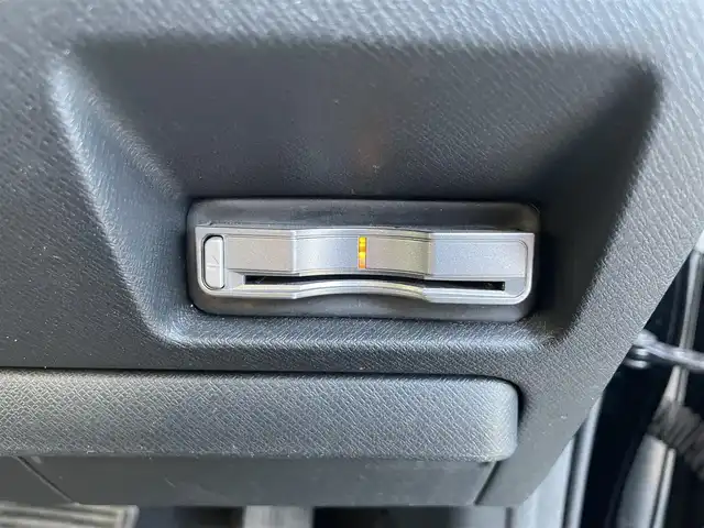 ホンダ ステップワゴン スパーダ Z クールスピリット 群馬県 2013(平25)年 9.8万km プレミアムスパークルブラックパール (株)IDOMが運営する【じしゃロン伊勢崎店】の自社ローン専用車両になりますこちらは現金またはオートローンご利用時の価格です。自社ローンご希望の方は別途その旨お申付け下さい/両側パワースライドドア/純正メモリーナビゲーション/バックカメラ/CD/DVD/SD/MSV/DTV/BT（通話のみ）/クルーズコントロール/パドルシフト/HIDヘッドライト/オートライト/アイドリングストップ/ドアバイザー/純正フロアマット