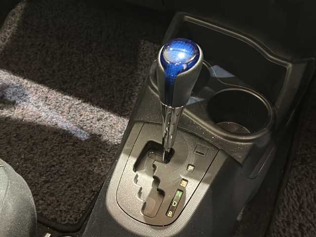 トヨタ アクア S 新潟県 2016(平28)年 7.2万km ライムホワイトパールクリスタルシャイン ワンオーナー/フルセグテレビ/AM/FM/AM視聴可/バックカメラ/純正ホイール（サマータイヤ）車載/格納電動ウィンカーミラー/ドアバイザー/ETC/保証書/取扱説明書