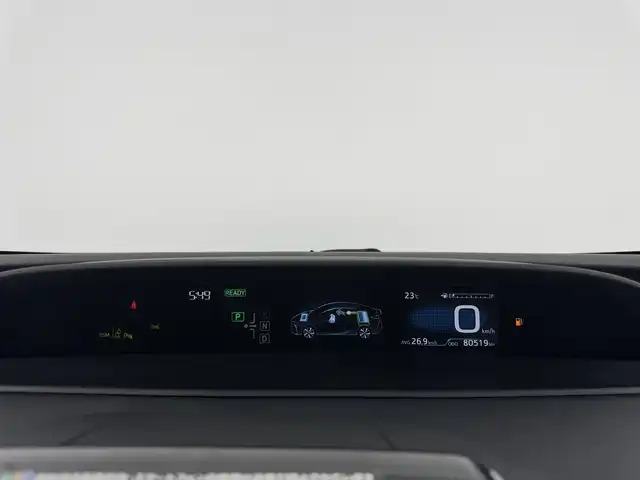 トヨタ プリウス ＰＨＶ S ナビパッケージ 愛知県 2020(令2)年 8.1万km シルバーM ５人乗り/純正11.6インチT-connectSDナビ　　/　　・BT/フルセグ/パノラミックビューモニター/トヨタセーフティセンス/　　・プリクラッシュセーフティ/　　・レーンディパーチャーアラート/　　・オートマチックハイビーム/　　・ロードサインアシスト/　　・先行車発進告知機能/　　・レーントレーシングアシスト/BSM/盗難防止機能/コーナーセンサー/LEDヘッドライト/純正ホイールキャップ/ビルトインETC/ステアリングリモコン/フルフラットシート/純正フロアマット/取扱説明書/スマートキー/スペアキー