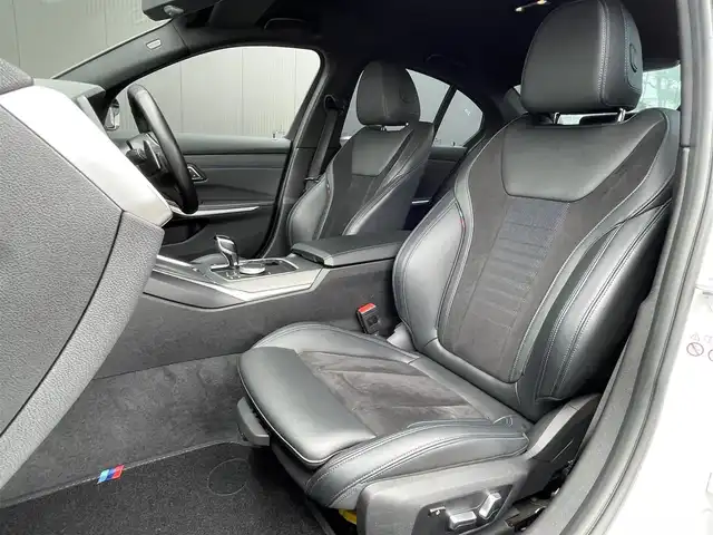 ＢＭＷ ３２０ｄ xDrive Mスポーツ 長野県 2019(令1)年 4万km ミネラルホワイト ＡＣＣ/インテリジェントセーフティ/D/Nシートヒーター/D/Nパワーシート/コンフォートアクセス/パークアシスト/ＬＥＤヘッドライト/パークディスタンスコントロール/パドルシフト/オートホールドブレーキ/前後ドラレコ/ミラー内臓ＥＴＣ/純正ナビゲーション