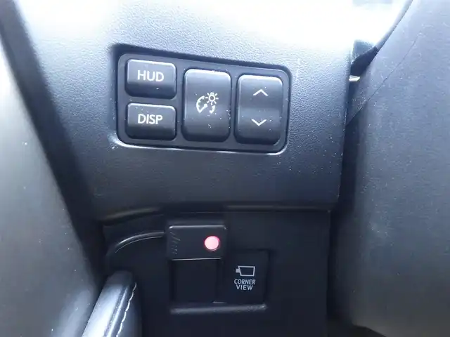 レクサス ＮＸ 200t Iパッケージ 千葉県 2017(平29)年 7万km ソニッククォーツ Lexus Safety System+/・プリクラッシュセーフティ/・レーンディパーチャーアラート/・オートハイビーム/・レーダークルーズコントロール/・ブラインドスポットモニター/ヘッドアップディスプレイ/パノラマルーフ/純正コネクティッドナビ/地デジTV/【DVD/CD再生機能　Bluetooth接続】/パノラミックビューモニター/ドライブレコーダー（前後撮影）/革巻きステアリング/ステアリングスイッチ/ステアリングヒーター/パドルシフト/前席パワーシート/シートヒーター/ETC/3眼LEDヘッドライト/フォグライト/ウインカーミラー/クリアランスソナー/純正17インチアルミホイル/サイド/カーテンエアバッグ/スマートキー
