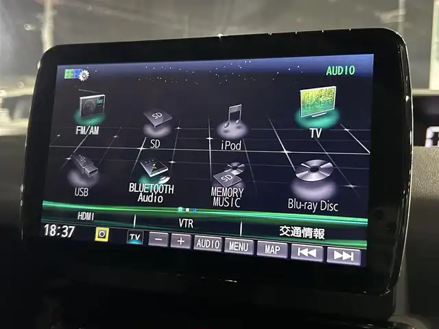 ダイハツ タント カスタム RS 愛知県 2019(令1)年 2.5万km シャイニングホワイトパール 社外ナビ/衝突軽減/両側電動/ETC/ドライブレコーダー/コーナーセンサー/バックカメラ/ＬＥＤヘッドライト/スマートキー/オートライト/オートエアコン/電動ミラー/純正アルミホイール