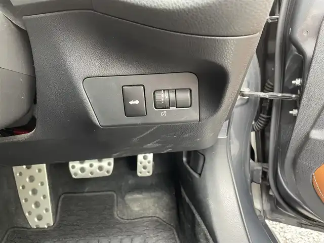トヨタ ８６ GT リミテッド 愛知県 2020(令2)年 3.6万km マグネタイトグレーメタリック TRDエアロ/TRDマフラー/ワンオーナー/純正ディーラーナビ（AM/FM/CD/DVD/BT/フルセグTV/SD）/クルーズコントロール/ハーフレザーシート/シートヒーター（D/N席）/バックカメラ/ETC/純正17インチアルミホイール/マニュアル走行モード付AT/パドルシフト/LEDヘッドランプ/オートライト/純正フロアマット/取説/保証書/スペアキー