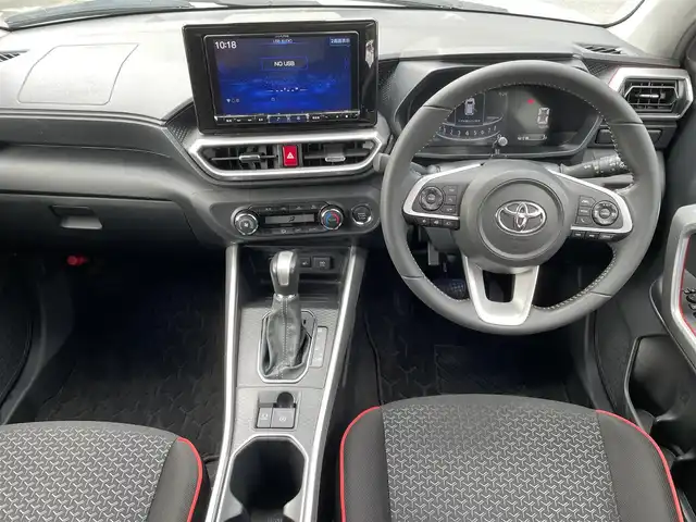 トヨタ ライズ Z 熊本県 2022(令4)年 5.4万km スムースグレーマイカメタリック ワンオーナー/衝突軽減ブレーキ/レーンキープアシスト/社外ナビ/（CD・DVD・フルセグTV・BTオーディオ・SD）/全方位カメラ/前後ドライブレコーダー/純正17インチAW/レーダークルーズ/前席シートヒーター/LEDヘッドライト/オートライト/フォグライト/前後コーナーセンサー/横滑り防止装置/ウィンカーミラー/純正フロアマット/純正ドアバイザー/新車保証書/取扱説明書/スマートスペアキー×1本