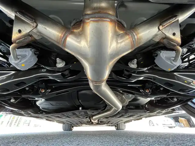 ホンダ シビック タイプR 滋賀県 2024(令6)年 0.1万km チャンピオンシップホワイト ガソリン/2WD(FF)/6速MT/ＴＹＰＥ　Ｒ専用エアロダイナミクス・カラードバンパー(フロント)/ＴＹＰＥ　Ｒ専用エアロダイナミクス・カラードバンパー（リア）/ＴＹＰＥ　Ｒ専用リアスポイラー/ＴＹＰＥ　Ｒ専用サスペンション/（フロント：デュアルアクシス・ストラット　リア：マルチリンク）/Ｂｒｅｍｂｏ社製フロントディスクブレーキ/デジタルインナーミラー(ドラレコ機能有SDカード無し)/9インチ純正ディスプレイオーディオ/(FM/AM/フルセグ/Bluetooth/USB)/バックカメラ/ETC/ＨｏｎｄａＳＥＮＳＩＮＧ/・プリクラッシュブレーキアシスト/・パーキングセンサーシステム	/・アダプティブクルーズコントロール/・レーンキープアシスト	/・ブラインドスポットインフォメーション/電動格納ミラー/電子パーキング/ブレーキボールド/ステアリングスイッチ/オートライト/LEDヘッドライト/フルオートエアコン/プッシュスタート/スマートキー/純正フロアマット
