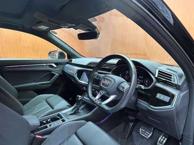 アウディ アウディ Ｑ３ SB 35TDIクワトロ Sライン 千葉県 2020(令2)年 3万km ミトスブラックメタリック ベーシックＰＫＧ　/パノラマＳＲ　/Ｂ＆Ｏ音響　/フルセグＴＶ/純正ナビ　/３６０°カメラ　/ＡＣＣ　/サイドアシスト　/半革　/シートヒーター　/パワーシート　/電動リアゲート　/ＬＥＤヘッドライト　/オートライト