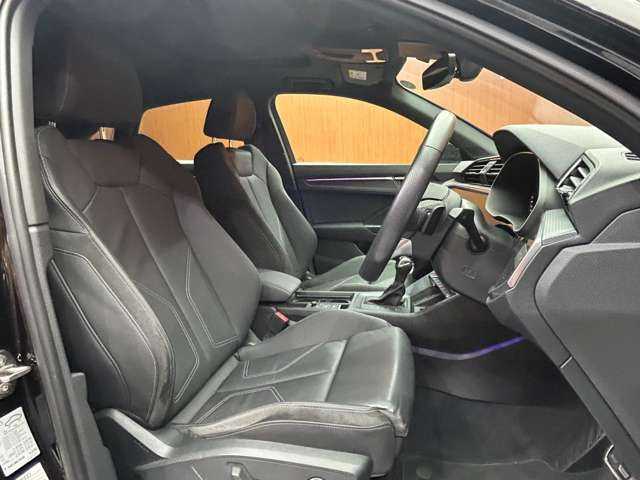 アウディ アウディ Ｑ３ SB 35TDIクワトロ Sライン 千葉県 2020(令2)年 3万km ミトスブラックメタリック ベーシックＰＫＧ　/パノラマＳＲ　/Ｂ＆Ｏ音響　/フルセグＴＶ/純正ナビ　/３６０°カメラ　/ＡＣＣ　/サイドアシスト　/半革　/シートヒーター　/パワーシート　/電動リアゲート　/ＬＥＤヘッドライト　/オートライト