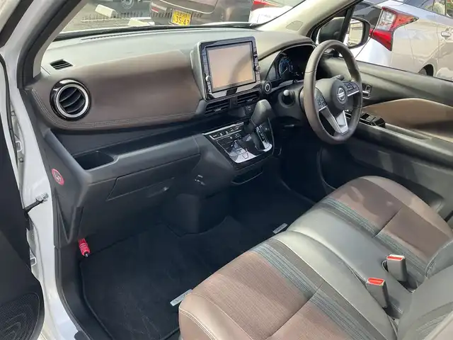 日産 デイズ HWS G ターボ プロパイロットED 滋賀県 2019(令1)年 3.9万km ホワイトパール ワンオーナー /車検令和8年7月まで/プロパイロット/インテリジェントエマージェンシーブレーキ/純正リモコンエンジンスターター/純正15インチアルミホイール/LEDヘッドランプ/・オートライト/・ハイビームアシスト/・ハロゲンフォグランプ/純正9インチナビゲーション（MM3118D-L）/・フルセグTV/・CD/DVD/・Bluetooth/アラウンドビューモニター/ETC/純正ドライブレコーダー/プレミアムコンビネーションインテリア/・ブラウン革巻きステアリング/・ブラウン合皮貼インパネ加飾/・ブラックアクセント入りブラウン合皮シート/ステアリングスイッチ/・オーディオ操作/・クルーズコントロール/・プロパイロット/取扱説明書/保証書/スペアキー/