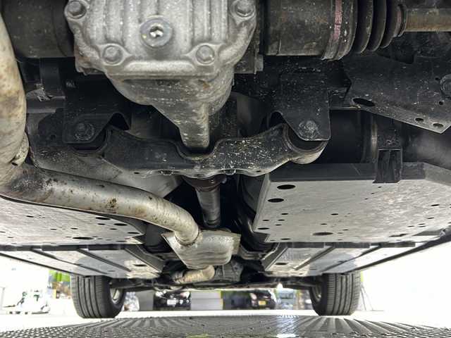 スバル インプレッサ ＸＶ 2．0i－L アイサイト 沖縄県 2017(平29)年 8.1万km ダークグレーメタリック 禁煙車　/アイサイト/純８インチナビ/ＣＤ／ＤＶＤ／Ｂｌｕｅｔｏｏｔｈ／フルセグＴＶ/レーダークルーズコントロール/ブラインドスポットモニター/純正フロアマット/革巻きステアリング/ＬＥＤヘッドライト/ドアバイザー/ナノイーエアコン/くリアランスソナー